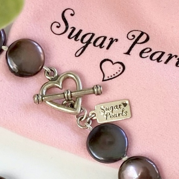 Freshwater Coin Pearl Necklace/Hand Knotted - Picture 5 of 5